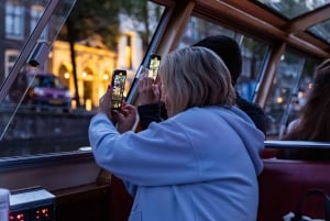 Amsterdam: Rejs po festiwalu światła z opcjonalnym winem i przekąskami