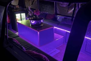 Amsterdam: Light Festival-rondvaart met warme snacks en drankjes