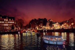 Amsterdam: Light Festival-rondvaart met warme snacks en drankjes