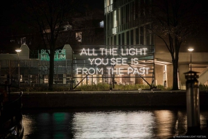 アムステルダム：ライトフェスティバルクルーズ（オプションでワインとスナック付き）