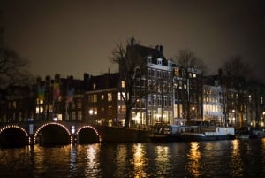 Amsterdam: Light Festival Cruise with Unlimited Drinks