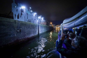 Amsterdam: Lichterfestboot mit unbegrenzten Getränken & Snack