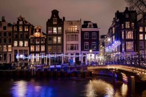 Amsterdam: Light Festival Boat with Unlimited Drinks & Snack