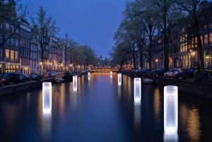 Amsterdam: rejs podczas Light Festival z ogrzewaniem i napojami bez limitu!