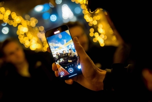 Amsterdam: rejs podczas Light Festival z ogrzewaniem i napojami bez limitu!