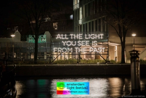 アムステルダムライト・フェスティバル ドリンク付きプライベート・ボート・クルーズ