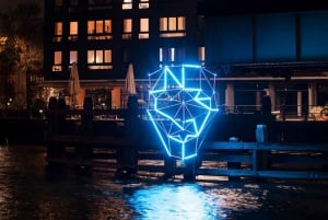 Amsterdam: Lysfestivalbådtur med ubegrænsede drikkevarer og snacks