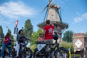 Amsterdam: Local Hotspots Guided Fat Bike Tour