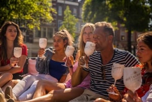 Amsterdam: Classic Boat Tour with Open Bar Option