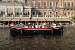 Amsterdam: Private City Canal Cruise