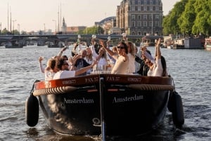 Amsterdam: Private City Canal Cruise