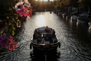 Amsterdam: Private City Canal Cruise