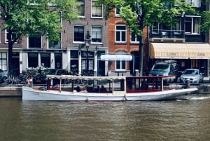 Amsterdam: Rejs kanałami na łodzi z otwartym barem i opcją napojów
