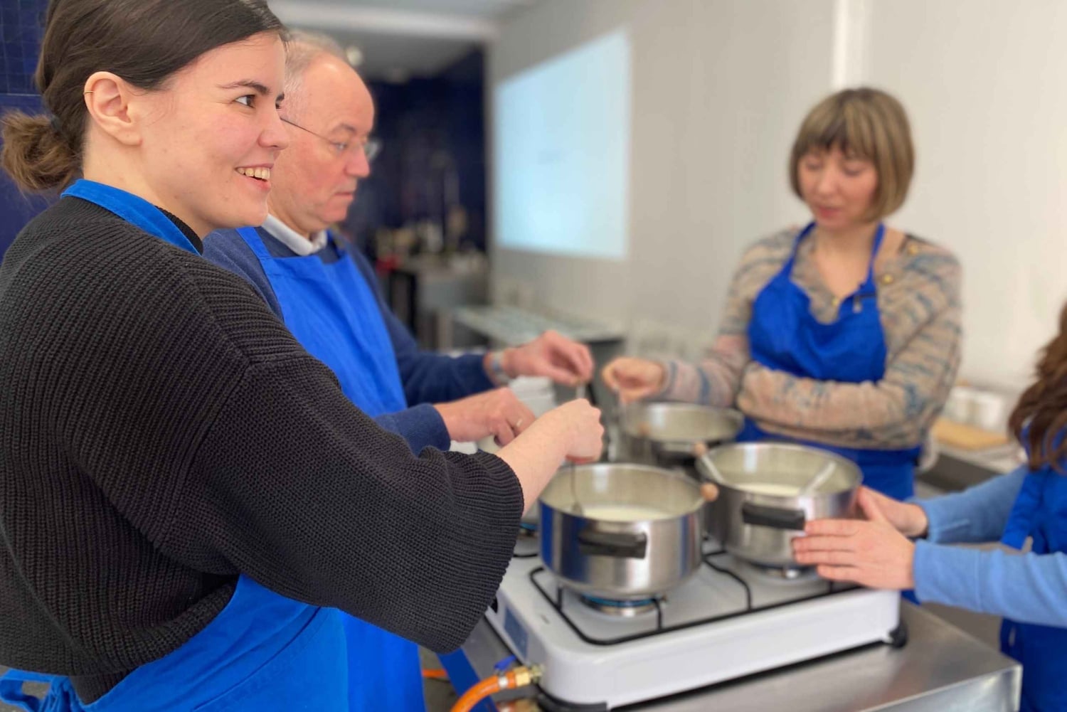 Amsterdam: Maak je kaas naast De Hallen