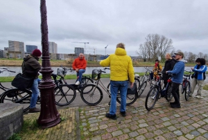 Amsterdam: Mike's Countryside E-bike Tour, Cheese & Clogs