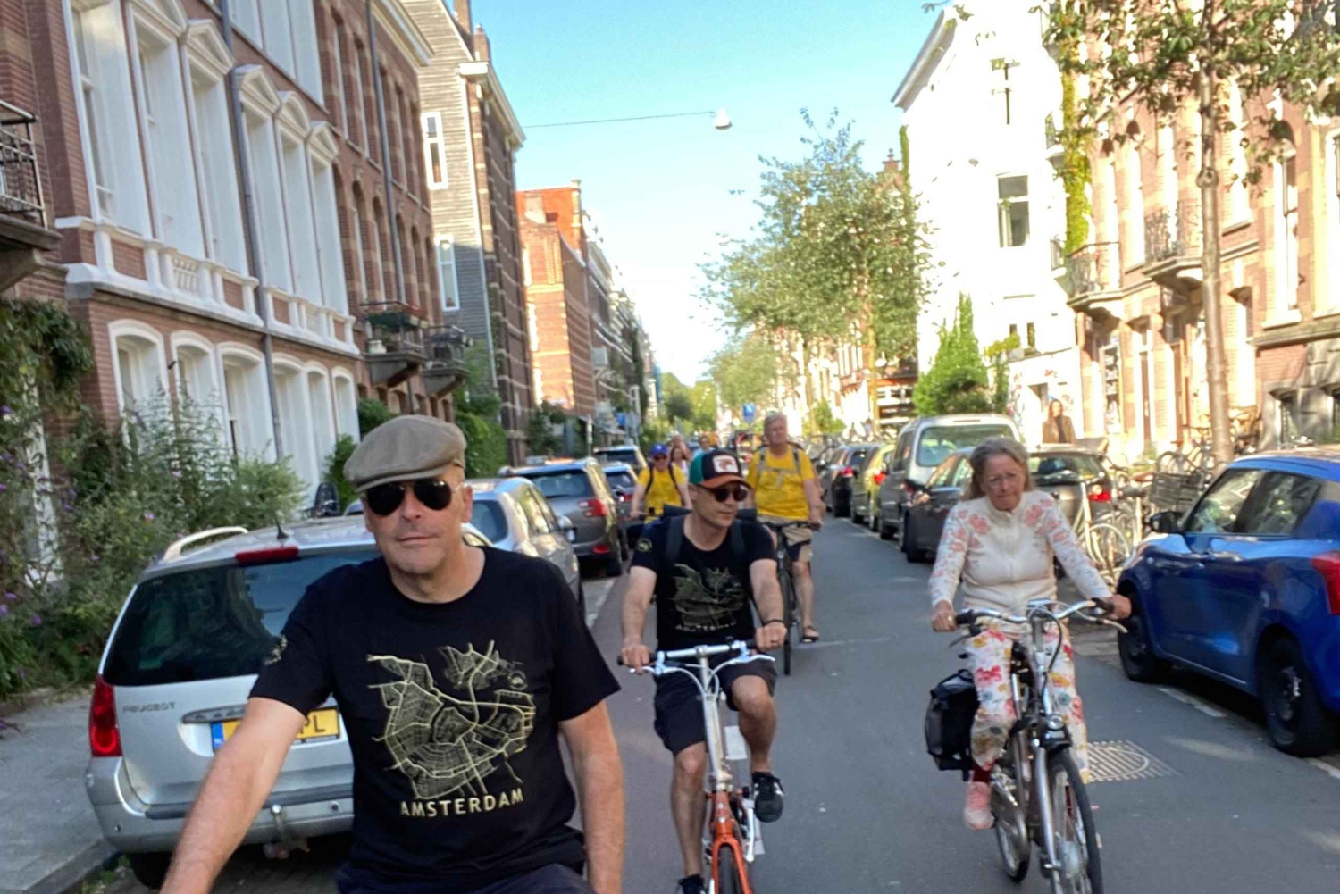 Amsterdam Mike's Urban Bike Tour, Graffiti & Magnetfiske