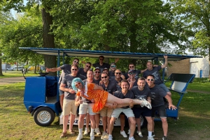 Amsterdam: MIXED - Beer & Bubbles Bike Tour - Pyöräretki