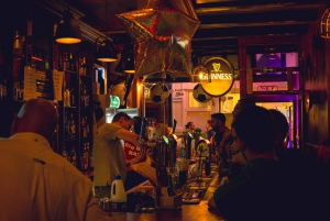 Amsterdam: Nyttårsaften Pub Crawl med valgfri inngang til klubb