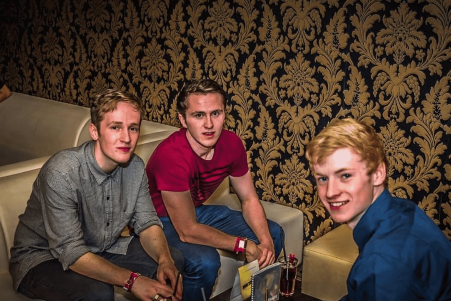 Amsterdam: New Year's Eve Pub Crawl with Shots & Club Entry