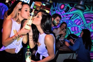 Amsterdam: New Year's Eve Pub Crawl with Shots & Club Entry