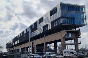 Amsterdam Nord: Schiffsdocks und Architekturspaziergang