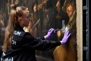 Amsterdam: Official Rijksmuseum Ticket with 2 Drinks