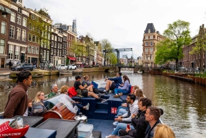 Amsterdam: Kanalrundtur i Gamla stan med levande guide och öppen bar