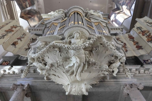 Amsterdam Old Town Highlights Private Guided Walking Tour