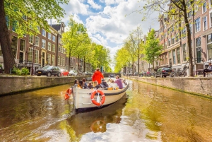 Amsterdam: Luxury Canal Cruise with Onboard Bar