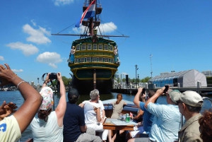 Amsterdam: Open Boat Tour with Local Guide