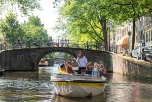 Amsterdam: Offene Bootstour mit lokalem Guide
