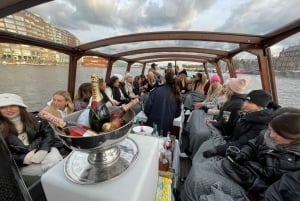 Amsterdam: Boat Tour with Optional Unlimited Drinks