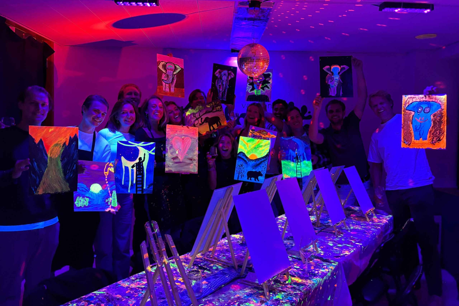 Amsterdam: Mal og drikk i mørket på Rembrandt van Wine