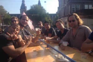 Amsterdam: Party Bike Tour with Beer