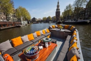 Amsterdam: Party Booze Cruise with Night Club Entrance