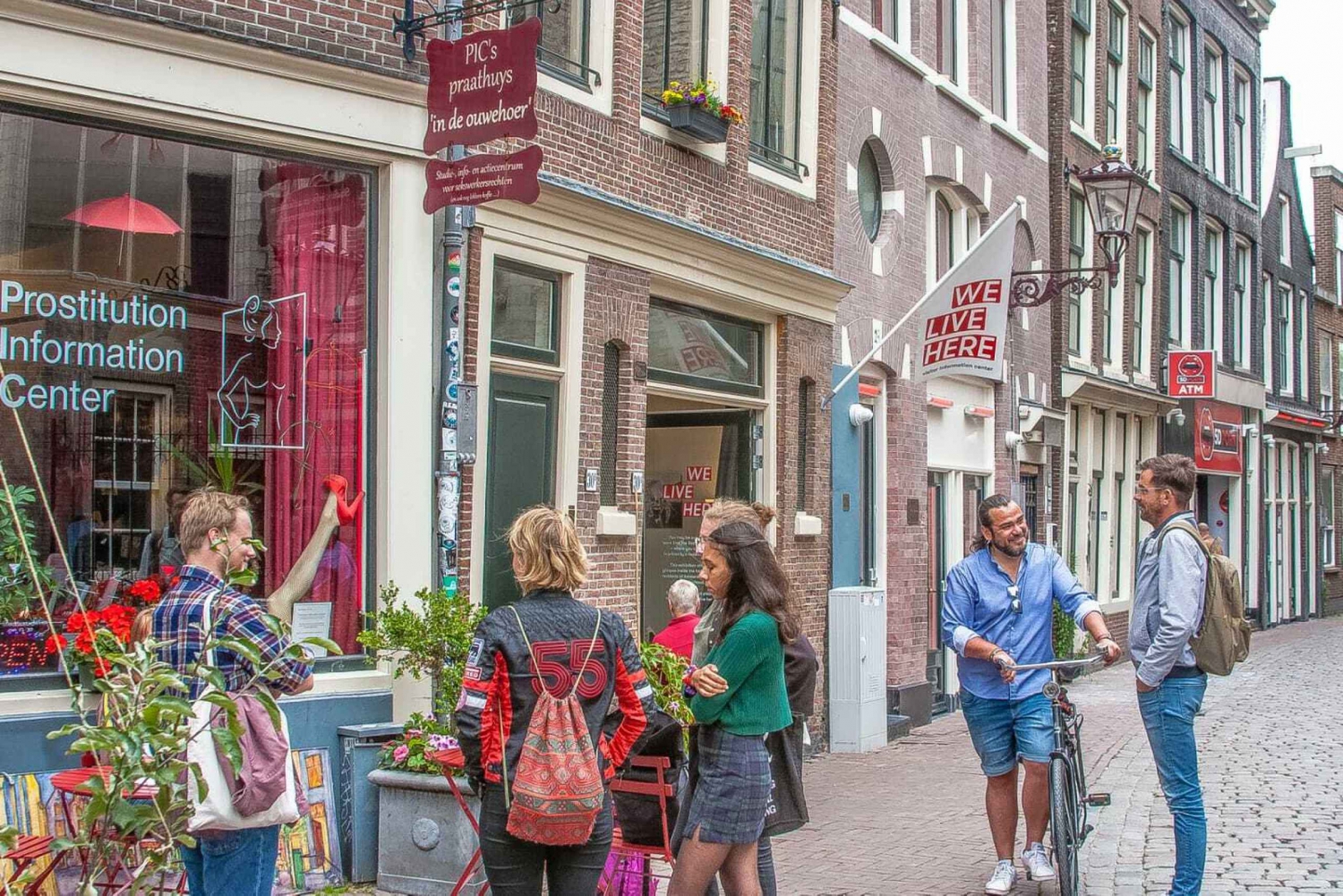 Amsterdam: Positive-Impact Alternative Walking Tours