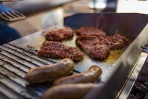 Amsterdam: Privat BBQ-kryssning med personlig kock och drinkar
