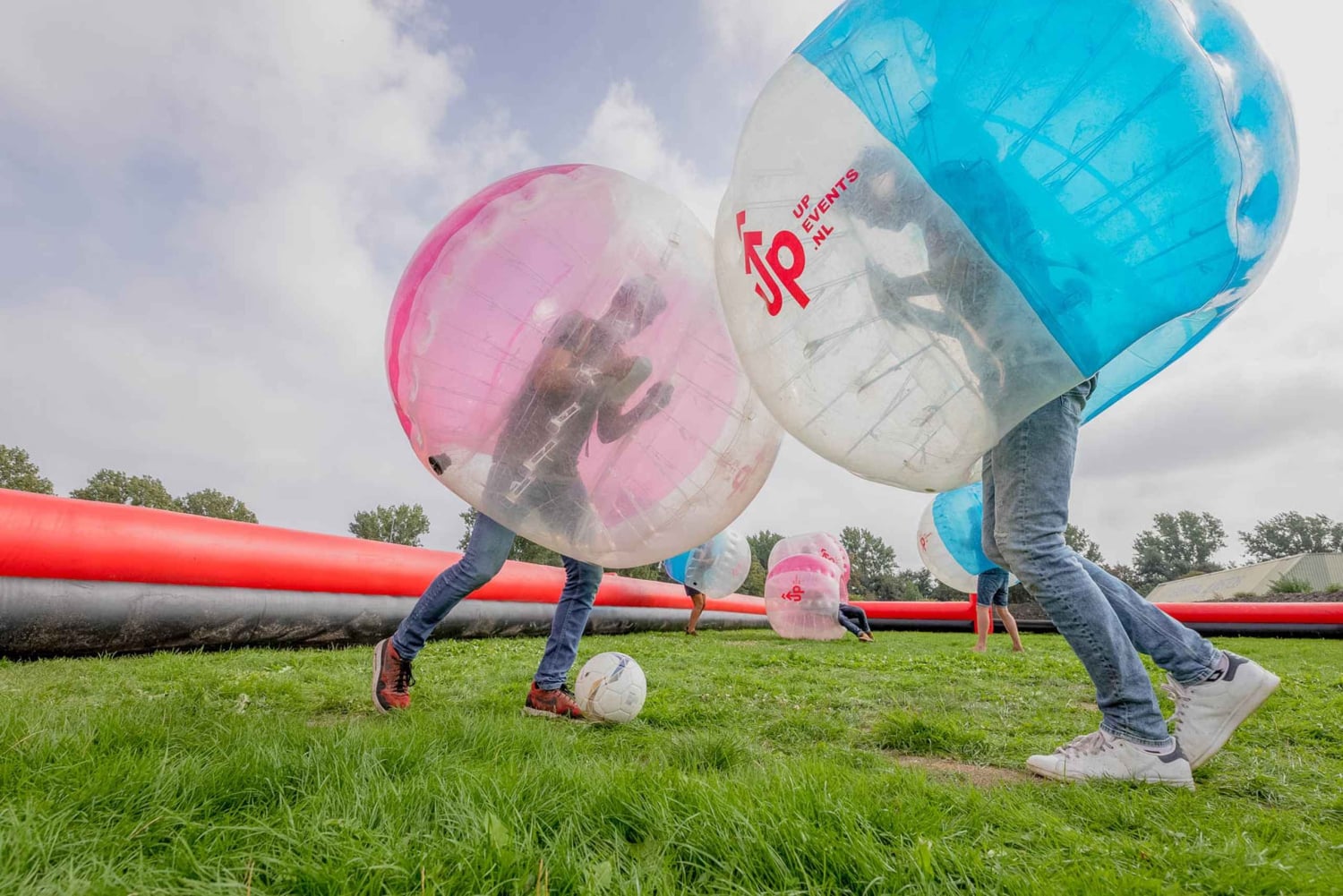 Amsterdam: Privat Bubble Football-kamp