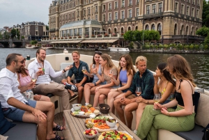 Amsterdam: Privat Canal Booze Cruise med ubegrenset antall drinker