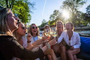 Amsterdam: Yksityinen Canal Booze Cruise rajattomilla juomilla.