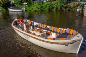 Amsterdam: Private Canal Cruise w/ Drinks & Pizza or Burger