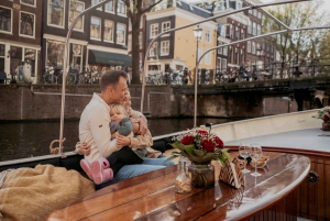 Amsterdam: privé rondvaart met hapjes en drankjes