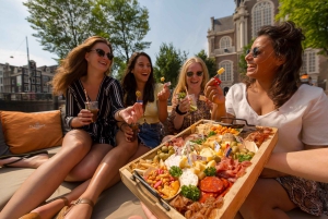 Amsterdam: Privat kryssning med drycker och valfria snacks