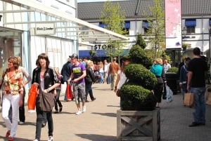 Amsterdam: Private Day Trip to Designer Outlet Roermond