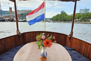 Amsterdam: Cena Crucero Privado en un Barco Berlina de Lujo