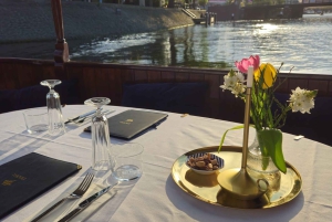 Amsterdam: Cena Crucero Privado en un Barco Berlina de Lujo