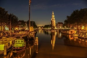 Amsterdam: Private Evening Canal Cruise with Prosecco