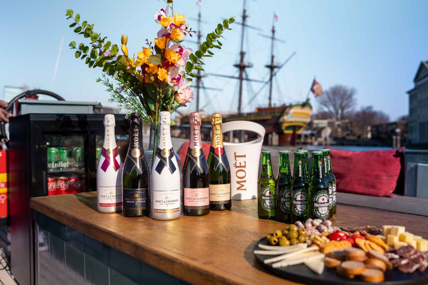 Amsterdã: cruzeiro privado de luxo com pizza e bebidas