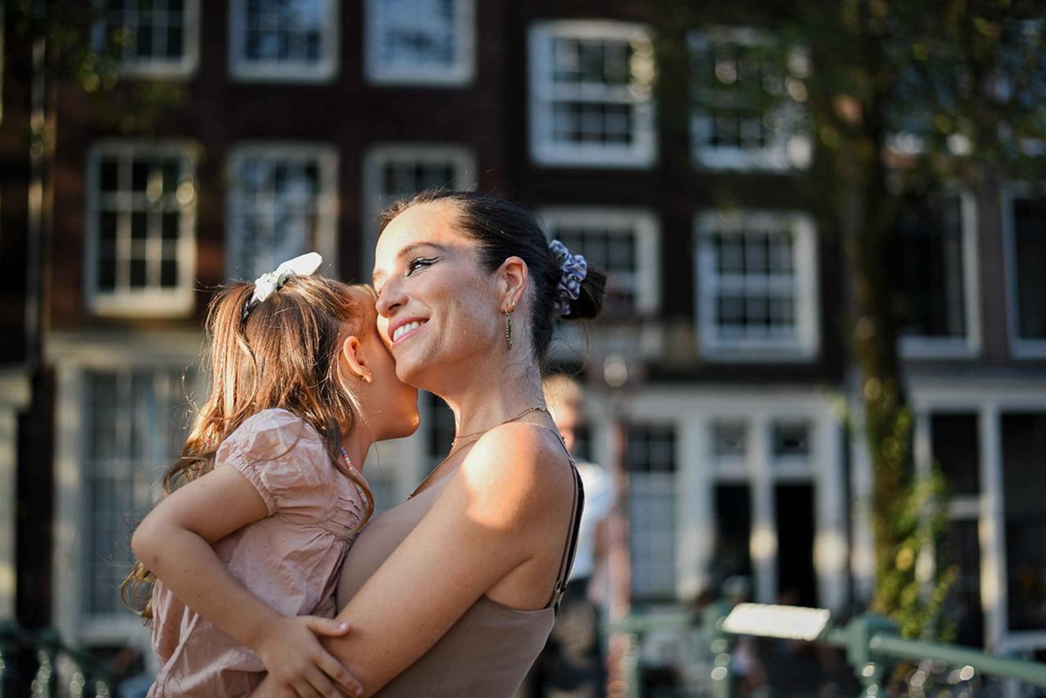 アムステルダム象徴的な場所でプライベート写真撮影