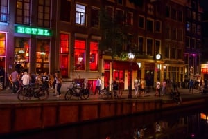Amsterdam: Private Red Light District Tour in Spanish